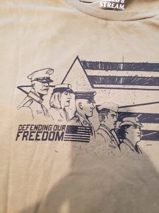 Graphic Tee Shirt "Defending Our Freedom" Men's 2XL Field & Stream - Picture 1 of 4