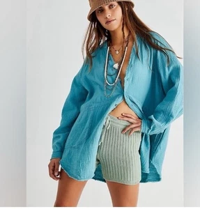 Free People We The Free Summer Daydream Shirt Button Down Raw Hem In Aqua Gr. S - Bild 1 von 9