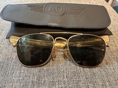 Vintage American Optical Aviator Pilot Sunglasses Gold Frames 5 1/2 AO Frame - Image 1 of 4