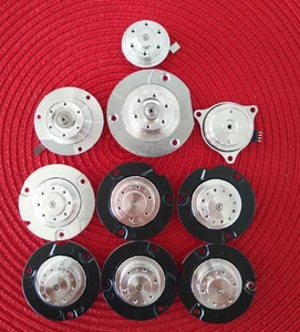 (Lot of 10) Scrap Hard Drive HDD Motors (10) Sci-fi Greebles Robots Art Crafts - Picture 1 of 2