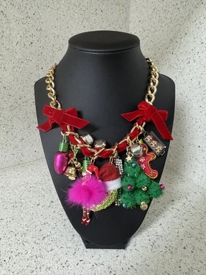 NUEVO CON ETIQUETAS Betsey Johnson Santa Bebé Navidad Vacaciones Festivo Declaración Collar Foto 1 de 4