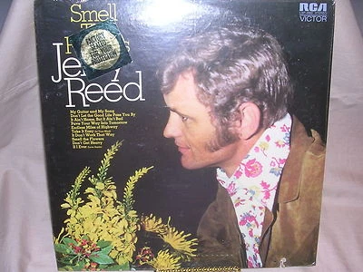 Jerry Reed Smell the Flowers LSP-4660 Sealed - Image 1 of 2