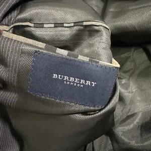 Burberry London Italy Mens Black 100% Wool Blazer Sport Coat Jacket Size 42 L - Picture 1 of 10