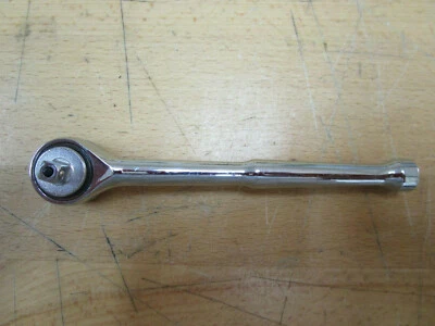 Stanley 1/4" Drive Roundhead Quick Release Ratchet (87-820)-Taiwan Foto 1 de 4