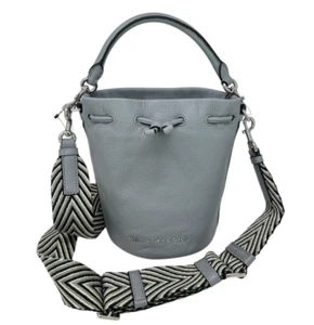 Marc Jacobs Pebble Leather Bucket Bag Crossbody Rock Grey $495 - Picture 1 of 6
