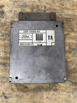 Computadora ecu e3ZF-12A650-A1A Ford Mustang 1983 ecm Foto 1 de 3