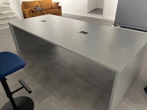 Bürotisch - Konferenzraum Tisch grau – ideal für 4 Personen - Bild 1 von 2