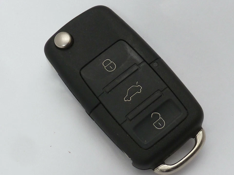 1999-2001 Volkswagen Golf GL TDI GLS Smart Key Fob Keyless Entry Remote OEM 2000 - Image 1 of 1