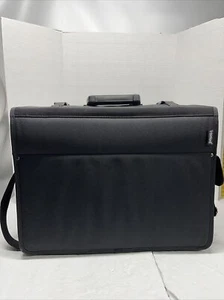 Travelwell Black Rectangular Luggage 18L X 8.5T X 14"H Rectangualar With Handle - Picture 1 of 12
