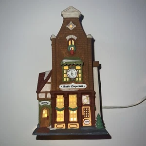Department 56 Christmas in the City Series 1992 Haberdashery 5531-0 Lighted - Picture 1 of 6