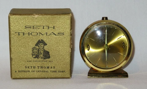 Vintage Seth Thomas 982 Filigree Key Wind Alarm Clock 30 Hour - not working Cover