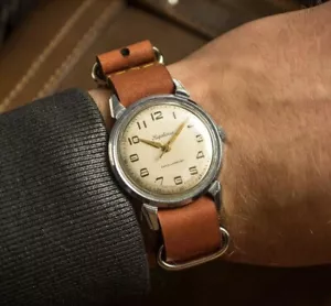 Reloj soviético, reloj vintage, ""Kirovskie"" década de 1950, URSS 1 MChZ. reloj original - Imagen 1 de 6