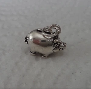 Realistisches Sparschwein 3D 16x13mm Schwein Sterlingsilber Charm - Bild 1 von 4