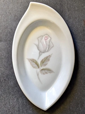 BEAUTIFUL VINTAGE NORITAKE JAPAN WHITE PORCELAIN EDENROSE PIN DISH - image 1 of 2