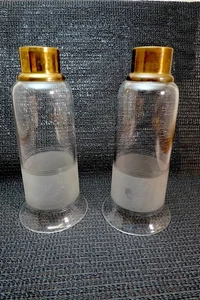 Pair Antique 8" Hand Blown Glass Hurricane Lamp Shade Globe .Chimney .Metal Band - Foto 1 di 8