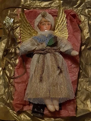 Christbaumschmuck *Engel* Wattefigur Oblate Dresdner Pappen Materialien antik  - Bild 1 von 4