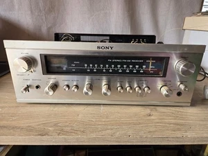 Receptor estéreo AM FM Sony STR-7025 vintage repuestos y reparación leer - Imagen 1 de 15