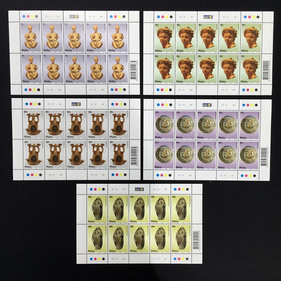 2006 Malta Ceramics In Maltese Collections Sheet of 10 Stamps Unmounted NH #1405 - Image 1 of 1