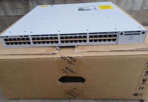 Cisco Catalyst 9300 Series C9300-48P-A PoE+ Switch Network Advantage + PSU - Photo 1/7