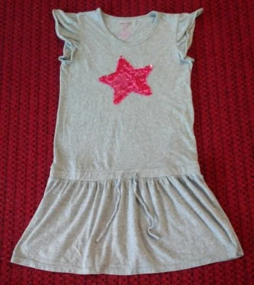 Vestido grande gris mezcla de algodón con cordón Old Navy para niñas Foto 1 de 4