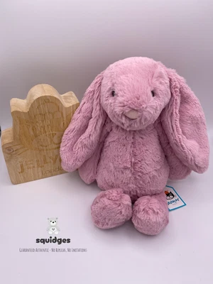 BNWT! 100% Genuine Jellycat Medium Tulip Bashful Bunny & Hangtag Protector - Image 1 of 4