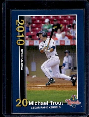 Cedar Rapids Kernels Mike Trout Rising Alumni Prospect #1 2010 Foto 1 de 2