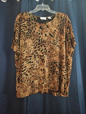 Blusa para mujer Alfred Dunner con estampado de guepardo - talla XL Foto 1 de 4