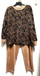 Juego de salón de pijamas de terciopelo Cuddl Duds negro y tostado SUAVE mediano - Imagen 1 de 3