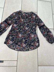 WAREHOUSE. SIZE 6/8. LOVELY BLACK FLORAL SEMI SHEER TUNIC TOP. - Picture 1 of 17