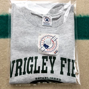 CHICAGO CUBS SHIRT MLB WRIGLEY FIELD long sleeve L NWT - Picture 1 of 6