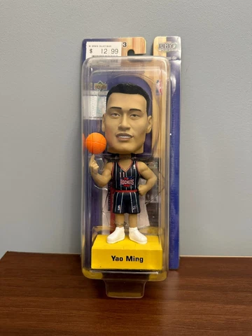 2002/03 Upper Deck Yao Ming Rockets Rookie NBA Bobblehead Rare Spinning Ball Cover