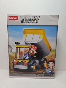 Sluban Town Construction  Dump Truck 83 Peice Building Block Kit - Picture 1 of 3