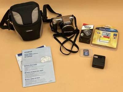 Olympus SP-800UZ 14MP Digital Camera 30x Optical Zoom 3" Wide LCD Monitor Bundle - Image 1 of 4
