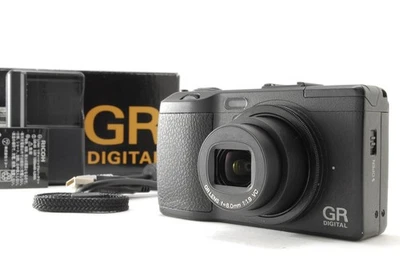 [Casi COMO NUEVA con caja] Cámara digital Ricoh GR Digital IV 10,4 MP negra de JAPÓN Foto 1 de 4