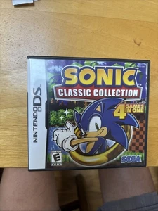 Sonic Classic Collection Nintendo DS Case and directions ONLY - Picture 1 of 4