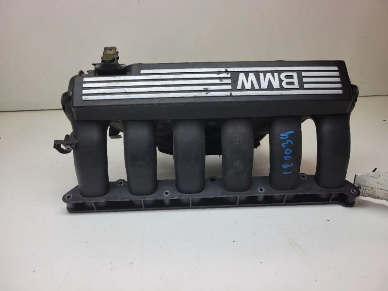 BMW 328I 2009 colector de admisión Foto 1 de 4