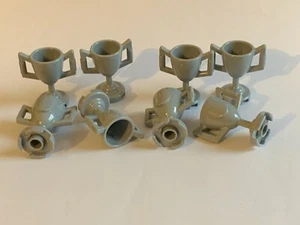 8 pezzi LEGO - LEGO CUP W.HANDLES - LEGO originale di NINJAGO SET GRIGIO CHIARO - Foto 1 di 1