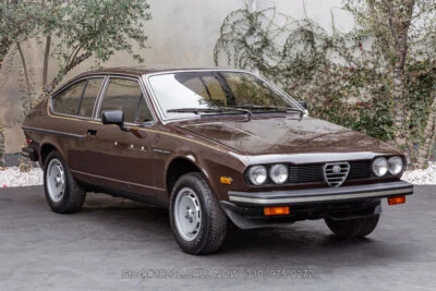 1979 Alfa Romeo Alfetta Sprint Veloce  - Изображение 1 из 4