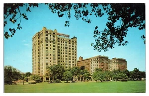 Postal de Whittier Hotel en Detroit Michigan década de 1950 - Imagen 1 de 2
