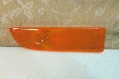 NOS GENUINE TOYOTA トヨタ CORONA RT40 43 46 47 50 55 RH SIDE SIGNAL LENS # L2510 - Image 1 of 3