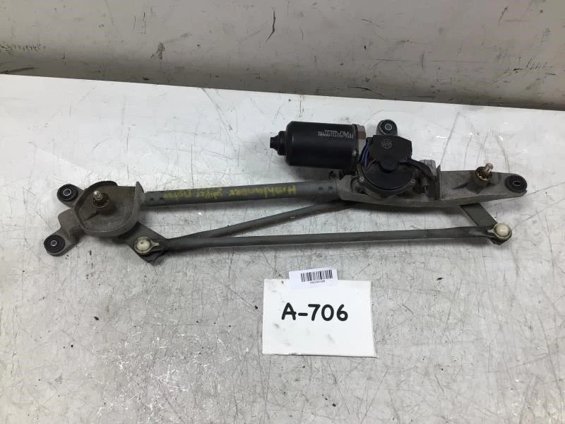 2008 2010 TOYOTA HIGHLANDER HYBRID WINDSHIELD WIPER MOTOR W/LINKAGE OEM+ - Image 1 of 4