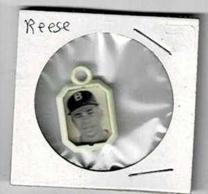 1950s Vintage Pee Wee Reese Gum Ball White Plastic Charm Brooklyn Dodgers HOF - Picture 1 of 2