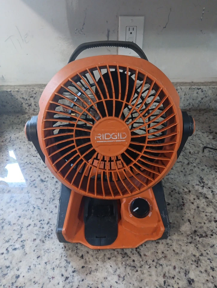 Ventilador híbrido sem fio Ridgid (R860721B) 18V (somente ferramenta) - Imagem 1 de 1