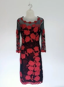 Phase Eight Spitzenkleid Blumen Größe 10 rot schwarz figurbetont Midi Netz Anlasskleidung - Bild 1 von 18