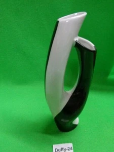 Jarrón Century Black / Withe 22 x 9 cm de Linder  - Imagen 1 de 3