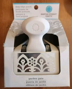 Martha Stewart Garden Gate Deep Edge Punch Fold Out Wings Floral Border Die Cut - Picture 1 of 4