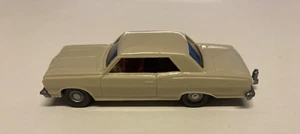 Wiking - HO - Chevrolet Malibu -  # 22M - Sedan -  Beige - 4 Door - Picture 1 of 4