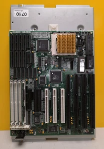 ECS UM8810P-AIO Rev 1.0 Socket 3 (PGA237) + 4MB RAM + CPU - Bild 1 von 3