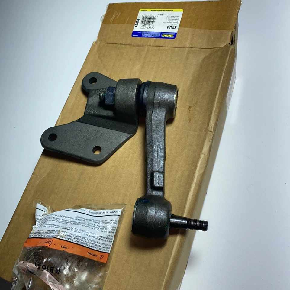 Steering Idler Arm Moog K9424 Toyota 4Runner 4WD 86-95 2WD 86-89 - Image 1 of 1