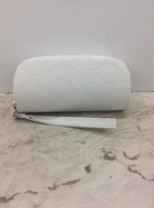 Oakley authentic soft shell zipper sun glasses case white logo - Picture 1 of 7